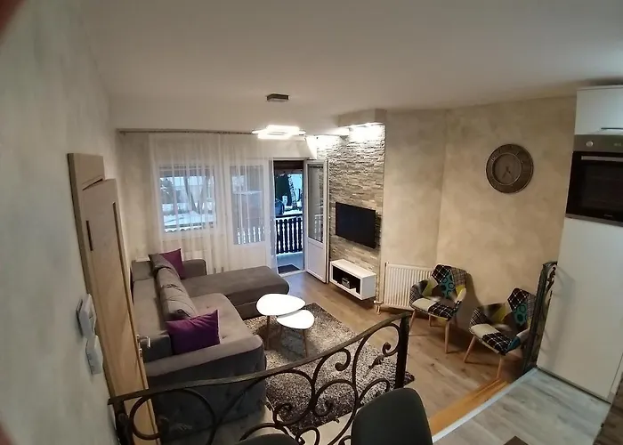 U&a Ζλάτιμπορ