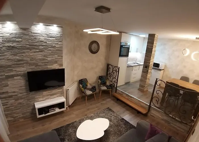 U&a Διαμέρισμα *