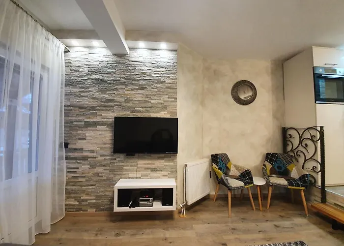 U&a Ζλάτιμπορ